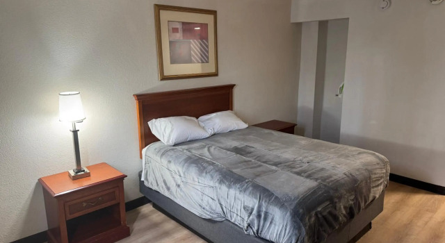 Cortina Inn, Varaa Hotelli Hotellit New England uima-altaalla, Uima-allas