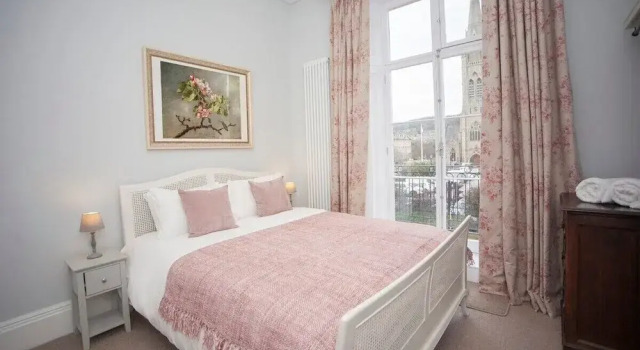 Stylish City Centre Apartment - Bath