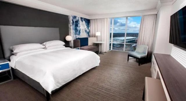 Двухместный номер с видом на город Niagara Falls Marriott on the Falls