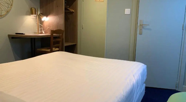 Двухместный номер Standard Hotel Iena