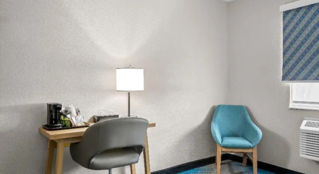 Номер Business Days Inn by Wyndham Imlay City