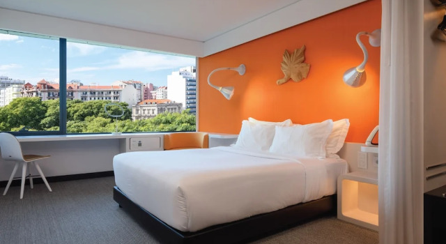 Двухместный номер Standard с видом на город EVOLUTION Lisboa Hotel