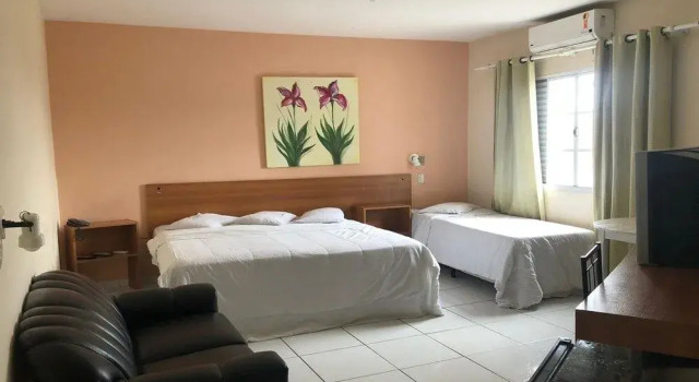 Oyo Hotel Calabreza