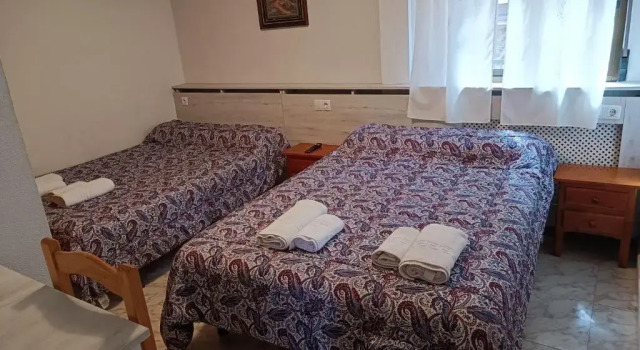 Четырёхместный номер Standard Hostal Residencia Taray