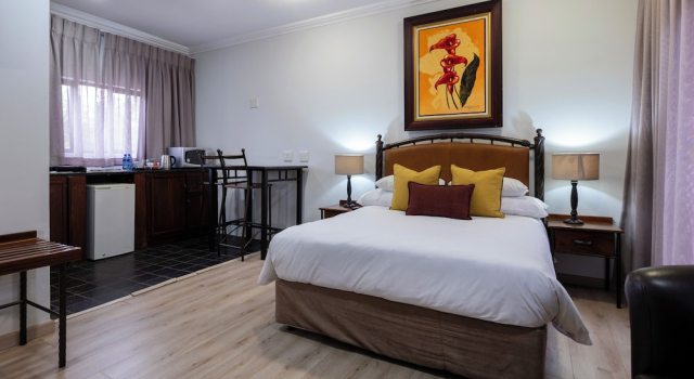Студия Basdenwood Hotel