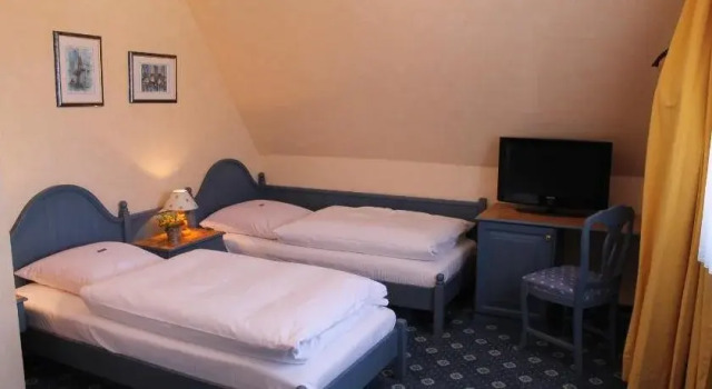 Hotel-Gasthof zum Hirschen, Varaa Hotelli Hotellit Baijeri pysäköinnillä, Pysäköinti