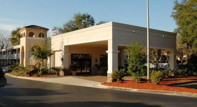 Americas Best Value Inn - I-75 Gainesville North, Boek Hotel Gainesville Florida, in de buurt van Splitz