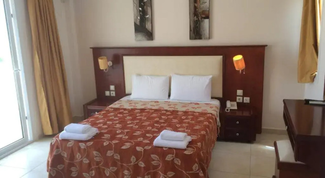 Апартаменты Royal Beach Hotel