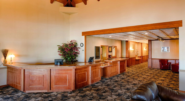 Red Lion Hotel Ellensburg, Забронировать Отель Отели Элленсберг с завтраком, рядом с Kittitas Valley Healthcare, Завтраки