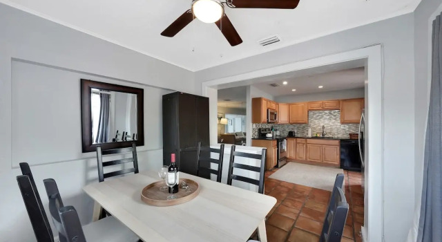 Poinsettia FTL Home by PMI