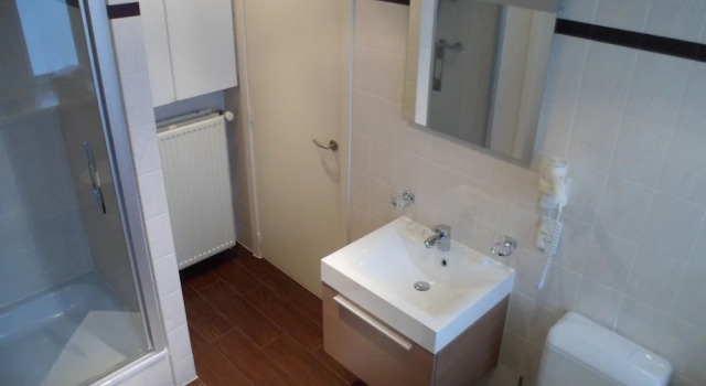 Четырёхместный семейный номер Standard Hotel Grupello