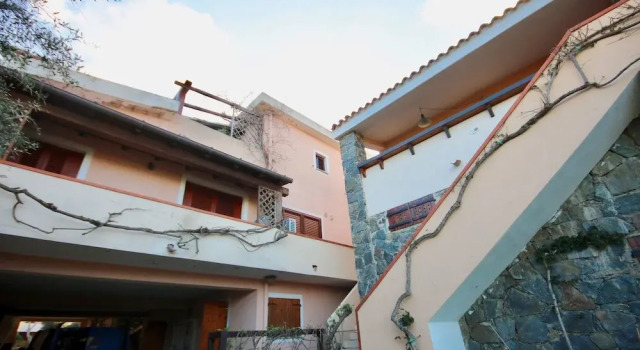 Casa Rosa, Book Lejlighed Hoteller i Porto Rotondo med parkering, Parkering