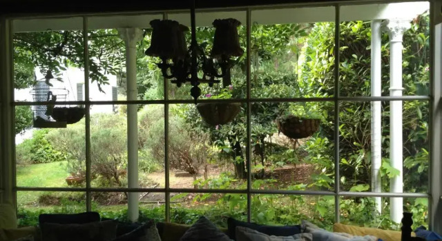 Коттедж с 2 комнатами с видом на сад Southdown Cottage