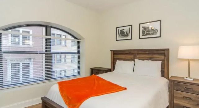 BOS002 2 Bedroom Apartment By Senstay, Rezerwuj Apartament East Boston Boston