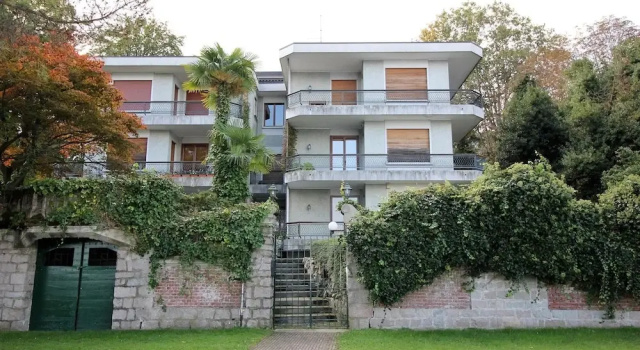 On the Lake Side With a Magnificent View of the Borromean Islands, Prenota Appartamento Stresa 