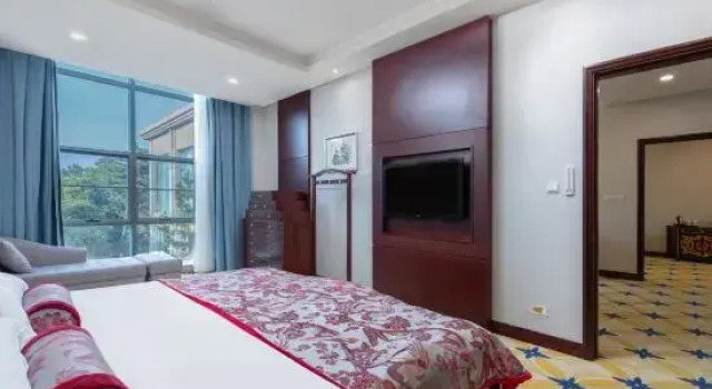 Люкс Deluxe Riverside Guesthouse Jiangxi