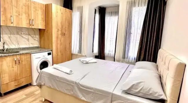 Alaca Suit, Забронировать Апарт-отель Апарт-отели Стамбула, рядом с Библиотека Стамбульского университета, Апарт-отель
