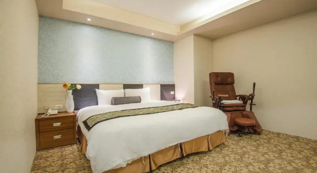 Номер Superior 友愛金色商旅 Yoai Golden Hotel