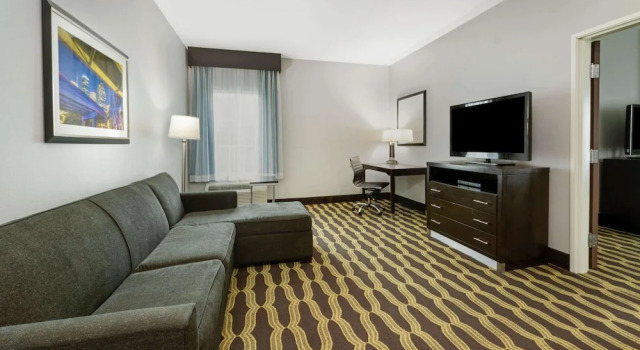 Четырёхместный люкс La Quinta by Wyndham Houston Humble Atascocita
