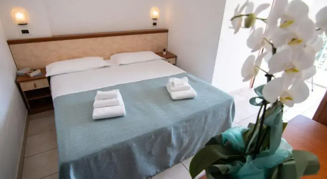 Двухместный номер Standard с балконом и с видом на море HOTEL ADRIA BEACH