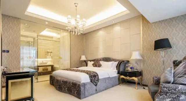 Четырёхместный люкс Presidential Jinwan International Hotel