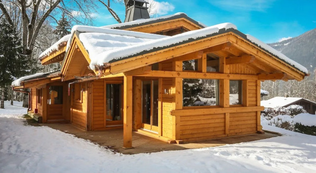 Chalet Bouquetin, Забронировать Шале Виллы Овернь-Рона-Альпы, Вилла