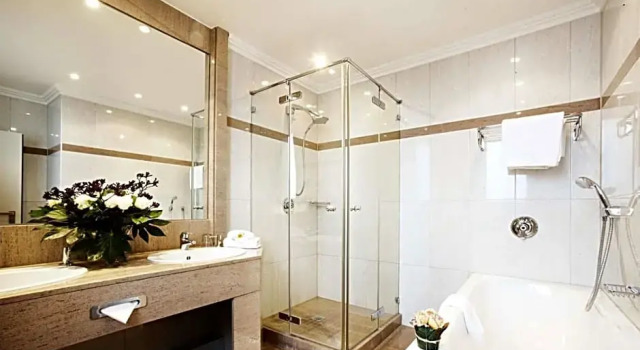 Номер Comfort Radisson Hotel Dusseldorf City Center