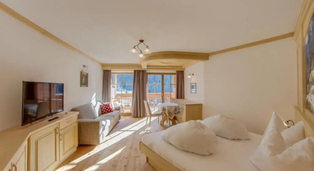 Двухместный номер Standard с балконом Dorfhotel Beludei