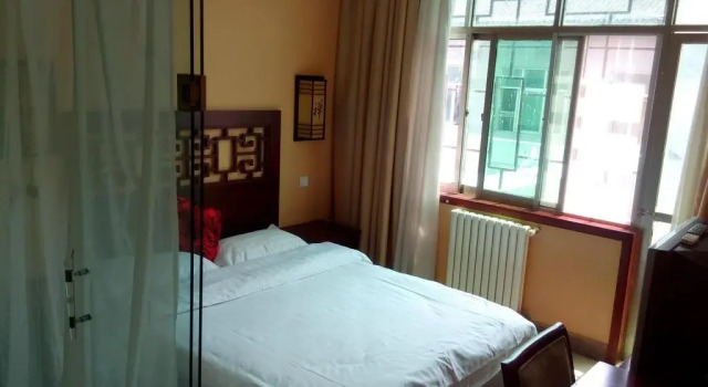 Kungfu Hostel(少林寺功夫客栈), Rezervovat Hotel Dengfeng Henan