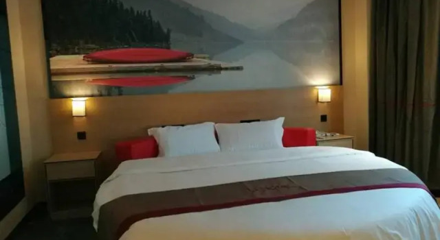 Thank Inn Hotel Guangxi Baise Jingxi County Chengxi Road Luoma Garden, Boek Hotel Jingxi Guangxi