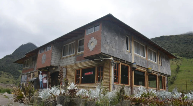 Hotel Sol de Piedra Papallacta