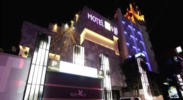 Karat Hotel