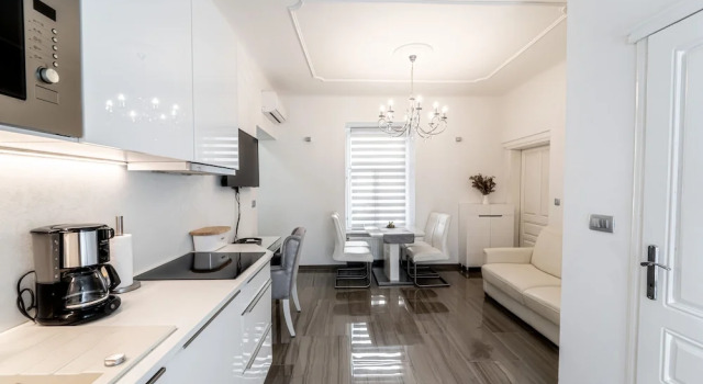 Апартаменты Luxury Kenti Residence