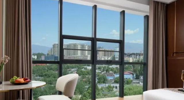 Люкс Premier Teng Long Hotel