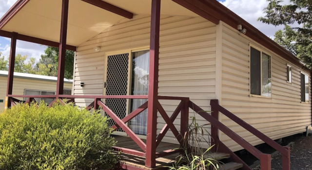 Номер Deluxe Acacia Caravan Park & Holiday Units