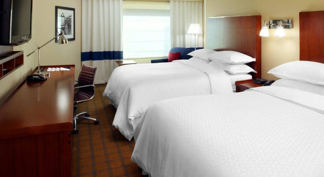 Four Points by Sheraton Galveston, Забронировать Отель Галвестон Texas Gulf Coast, рядом с Betty Head Oleander Garden Park