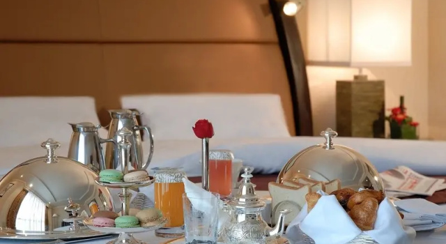 Одноместный номер Standard Kenzi Tower Hotel