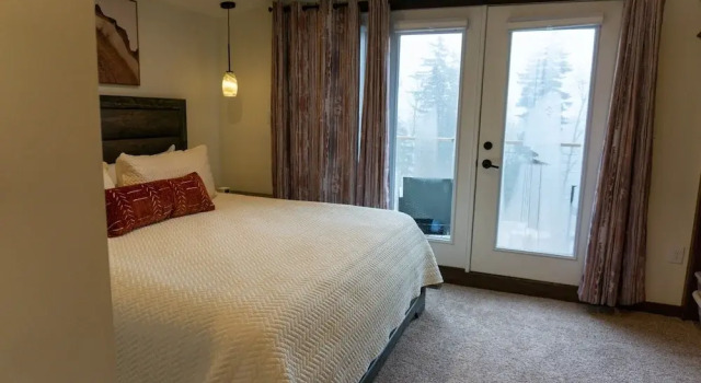 3 Br: Sanctuary 185 at Snowshoe, Buchen Sie Ferienhaus Snowshoe 