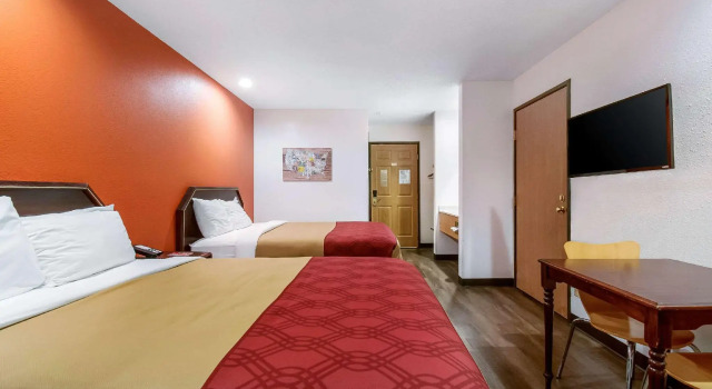 Standard- firedobbelt værelse Econo Lodge Franklin