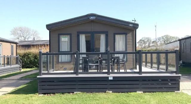 New Forest Lodges Bashley Park, Rezervasyon Otel Hampshire havuzlu oteller, Yüzme Havuzu