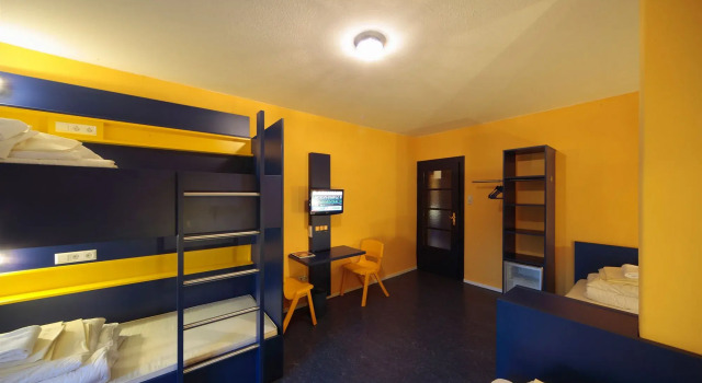 Bed'nBudget Expo-Hostel Rooms