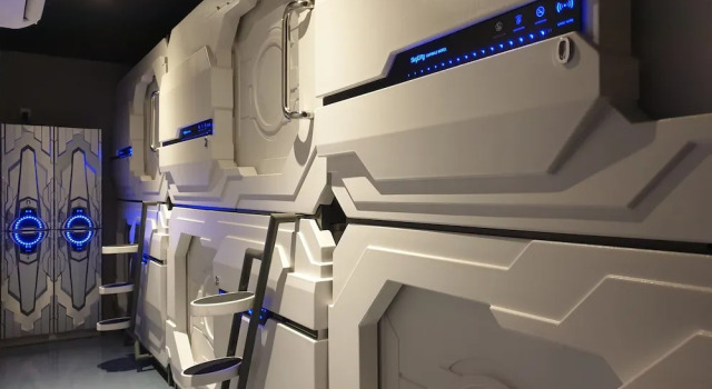 Номер Standard Пентхаус с балконом SkyCity Capsule Hostel