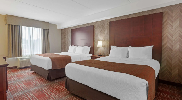 Четырёхместный номер Standard Best Western Plus Muskoka Inn