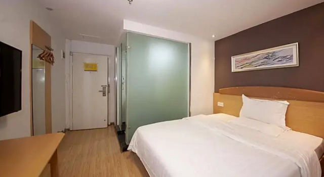 Номер Superior 7 Days Inn Guangzhou Huangsha Metro Branch