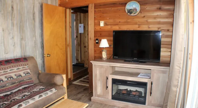 Elm - Elbert's - 2 Br Cottage