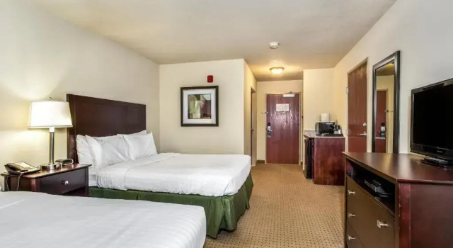 Четырёхместный номер Standard Cobblestone Inn & Suites - Vinton, IA