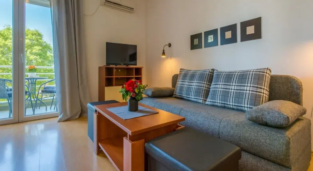 Apartments Claudia, Забронировать Апартаменты/квартира Отели Приморско-Горанской жупания с парковкой, Парковка