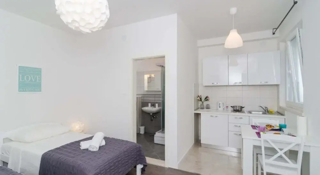 Cin&Co Central Apartments, Забронировать Апартаменты/квартира Отели Дубровника с завтраком, рядом с Пляж Банье, Завтраки