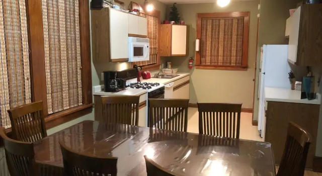 Коттедж Active Lakeview Escape