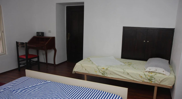 Home Hostel, Book Hostel Hostels in Shkoder County, Hostel